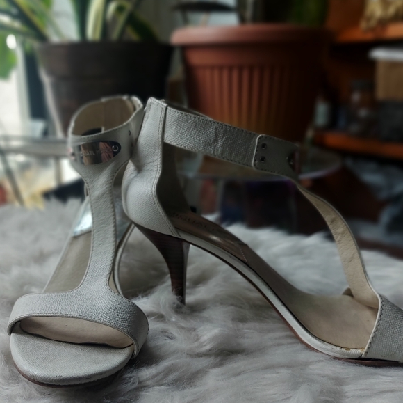 Michael Kors MK white sandal wooden high heel - Picture 2 of 5